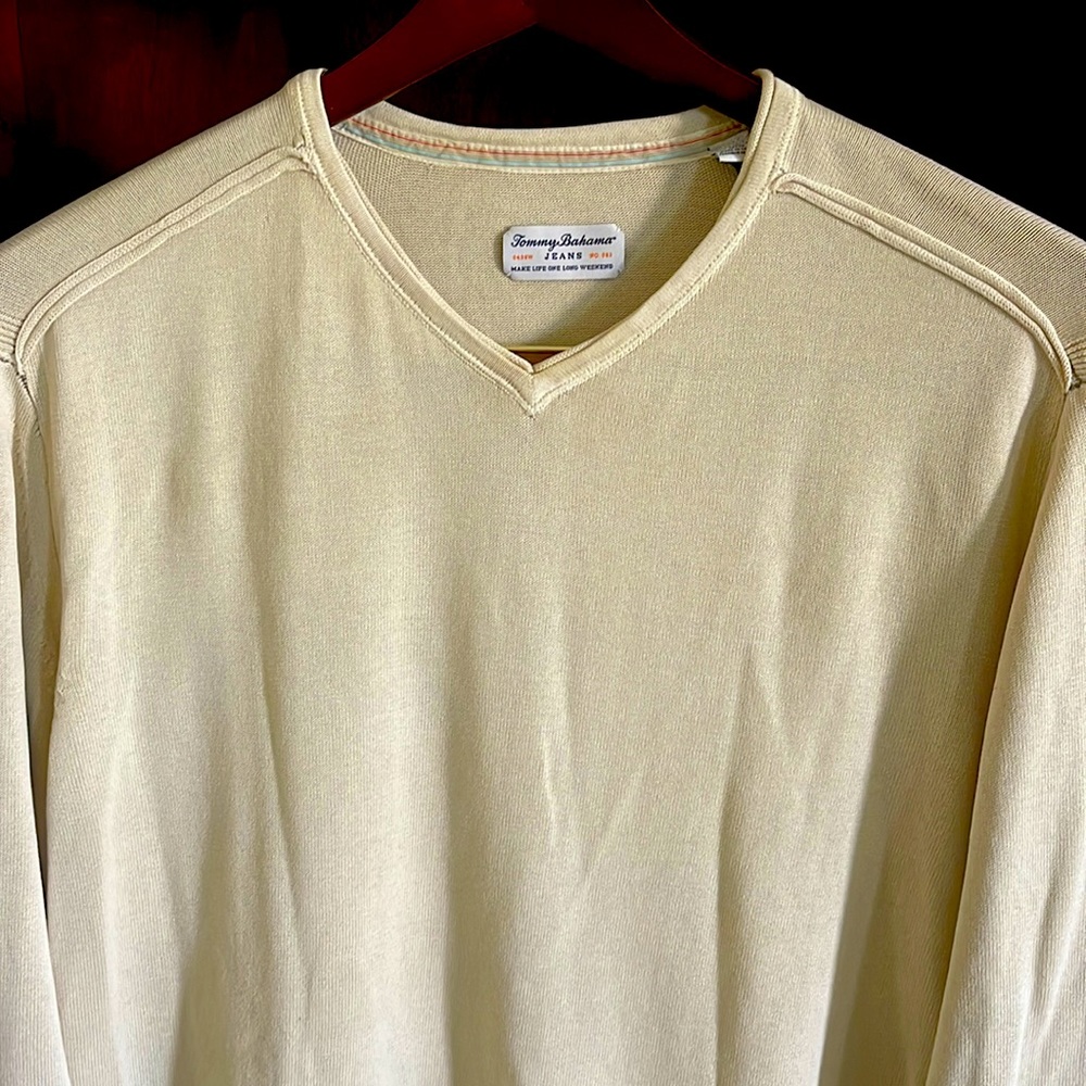 Tommy Bahama sweater